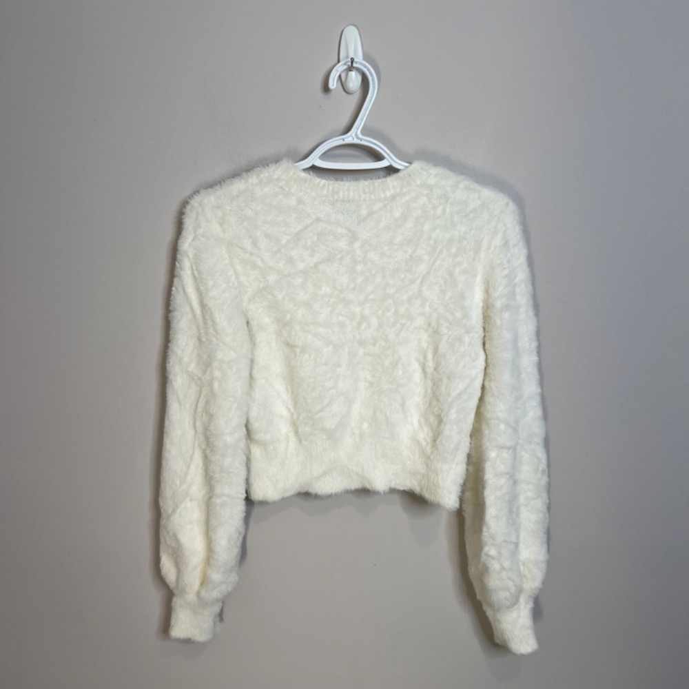 Aritzia Sunday Best Kitten Sweater - Picture 4 of 9